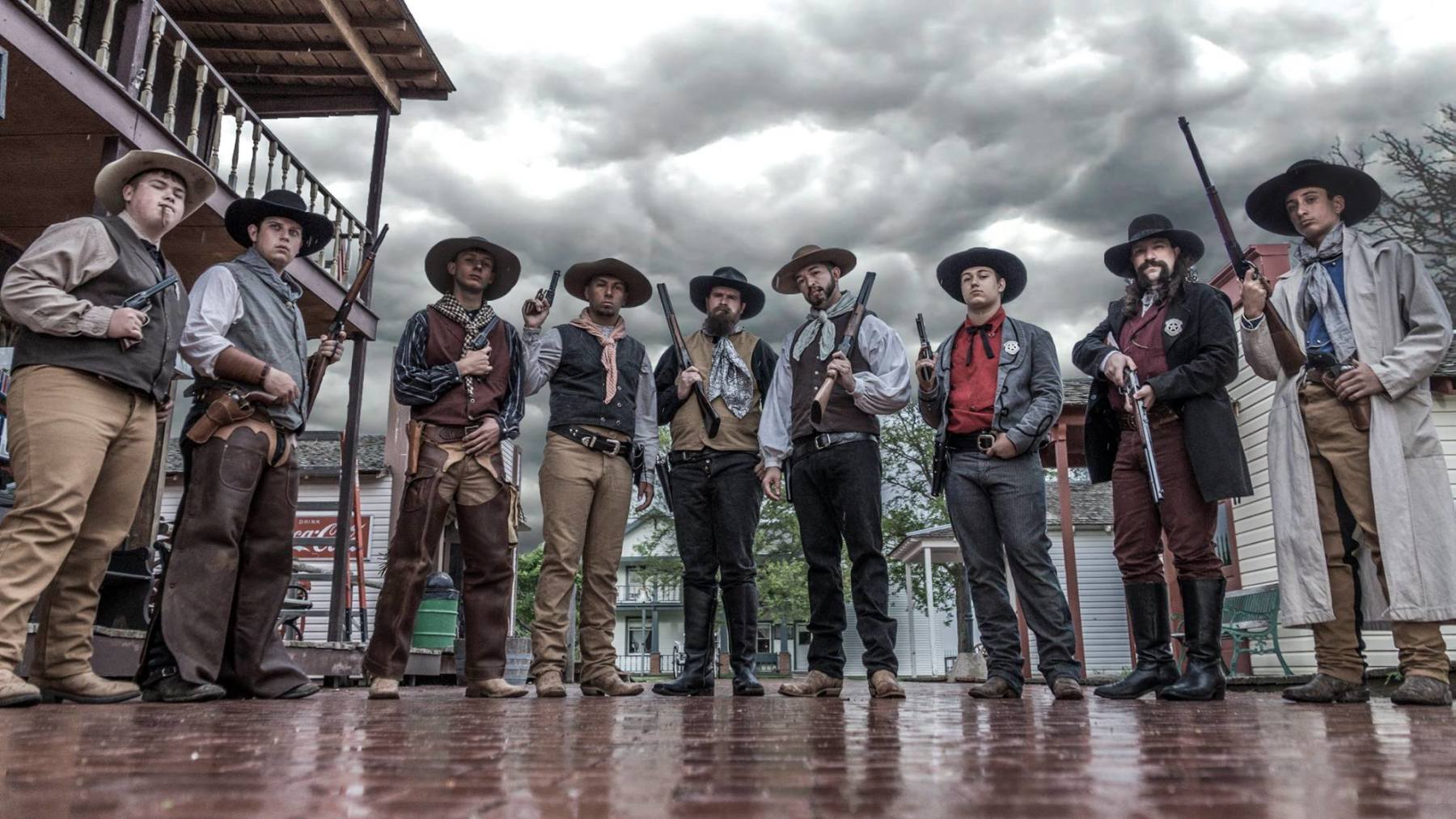 live gunfights every saturday memorial day-labor day photo