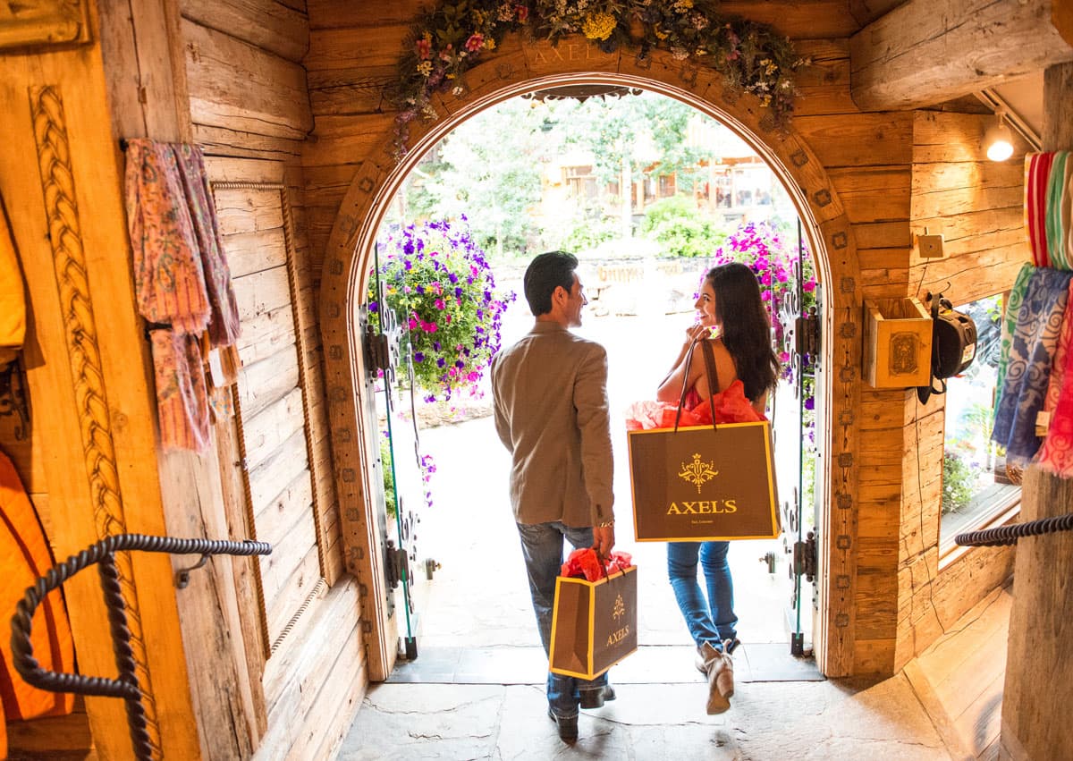 outdoor shopping stores at Vail Colorado