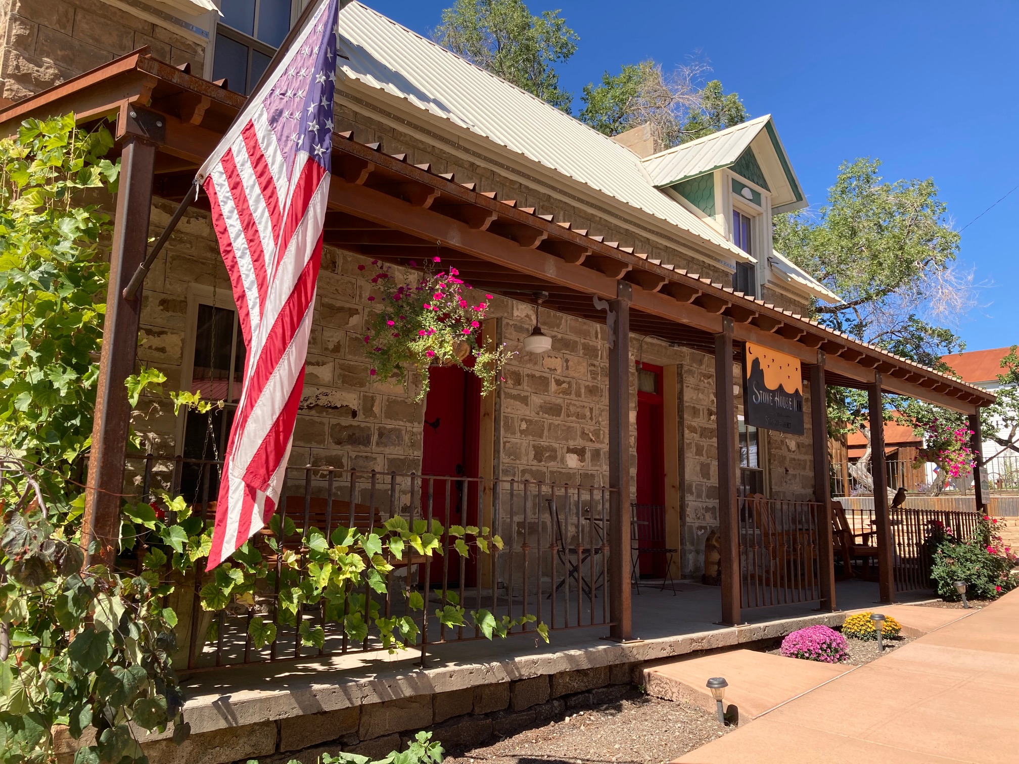 the stone house inn photo