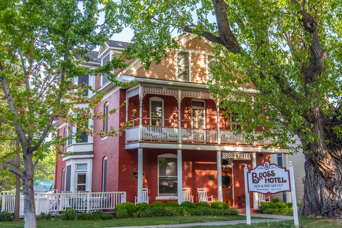 welcome to the bross hotel photo